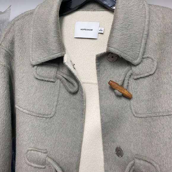 Wool coat - Picture 5 of 9